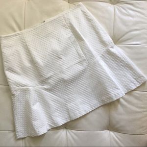 Ann Taylor NWT White Mini Skirt 🌸
